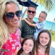 Isabelle McFive – Bio, Age & Family Life